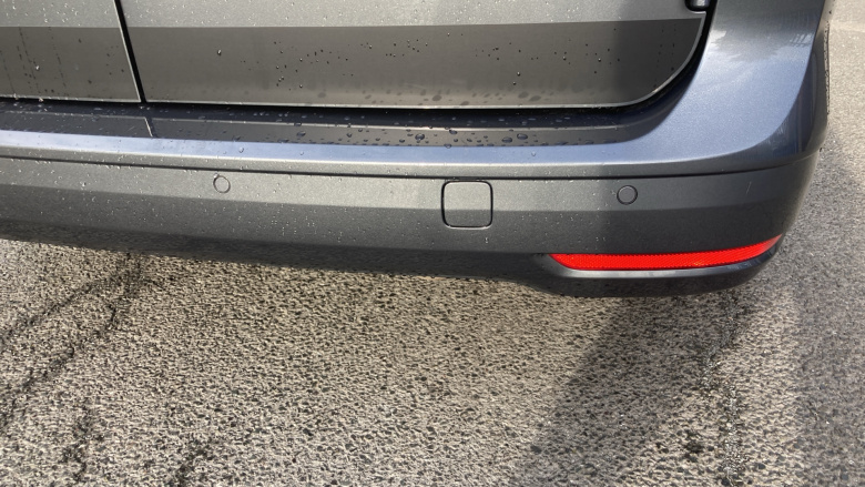 Ford Transit Connect 250 L2 Petrol 1.5 EcoBoost PHEV 150 Limited Van Auto